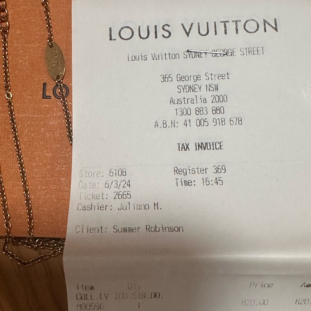 Louis Vuitton LV Iconic Gold Necklace - Picture 5 of 7